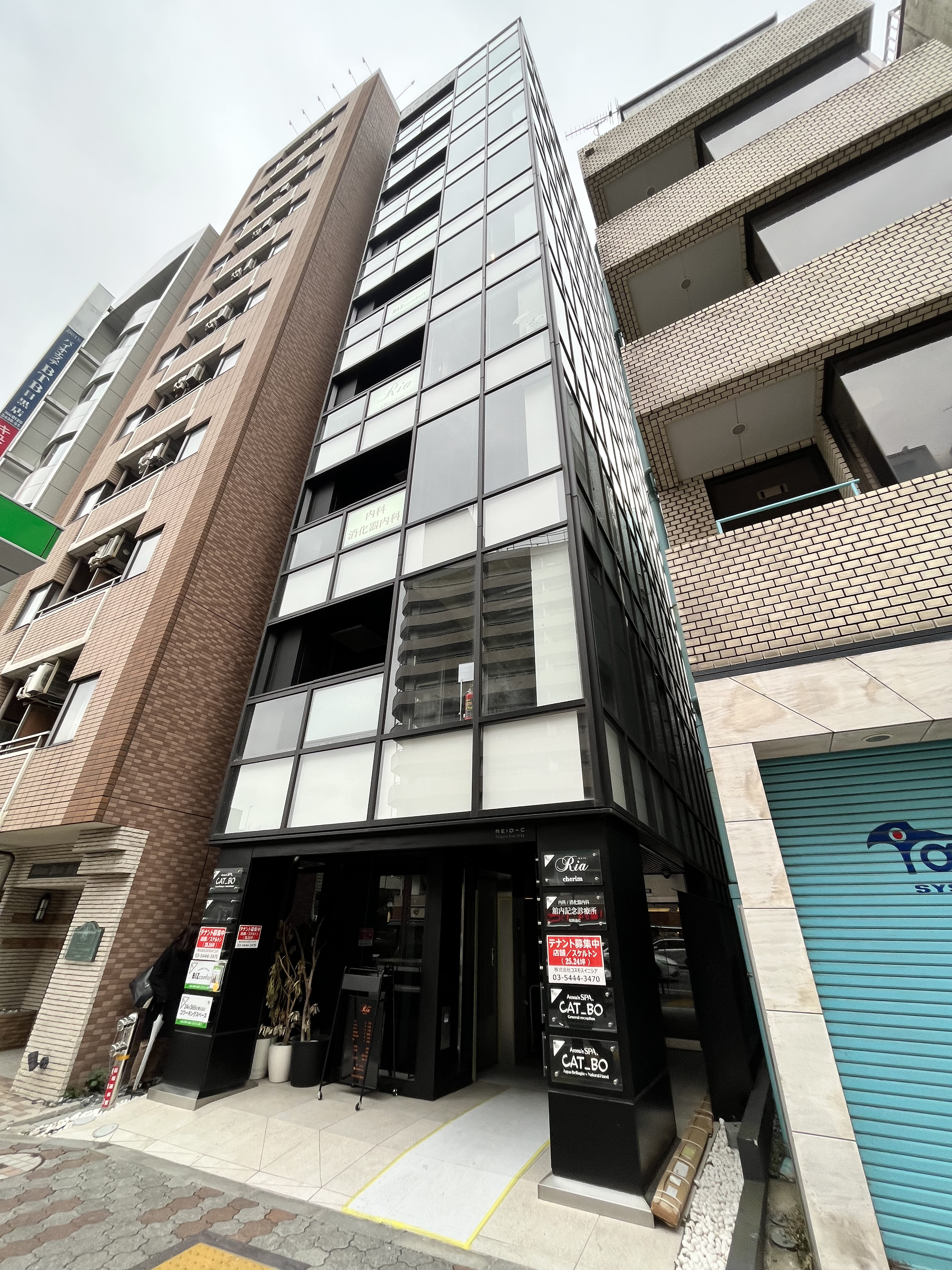 目黒（24.98坪）の店舗物件画像 外観・内観1