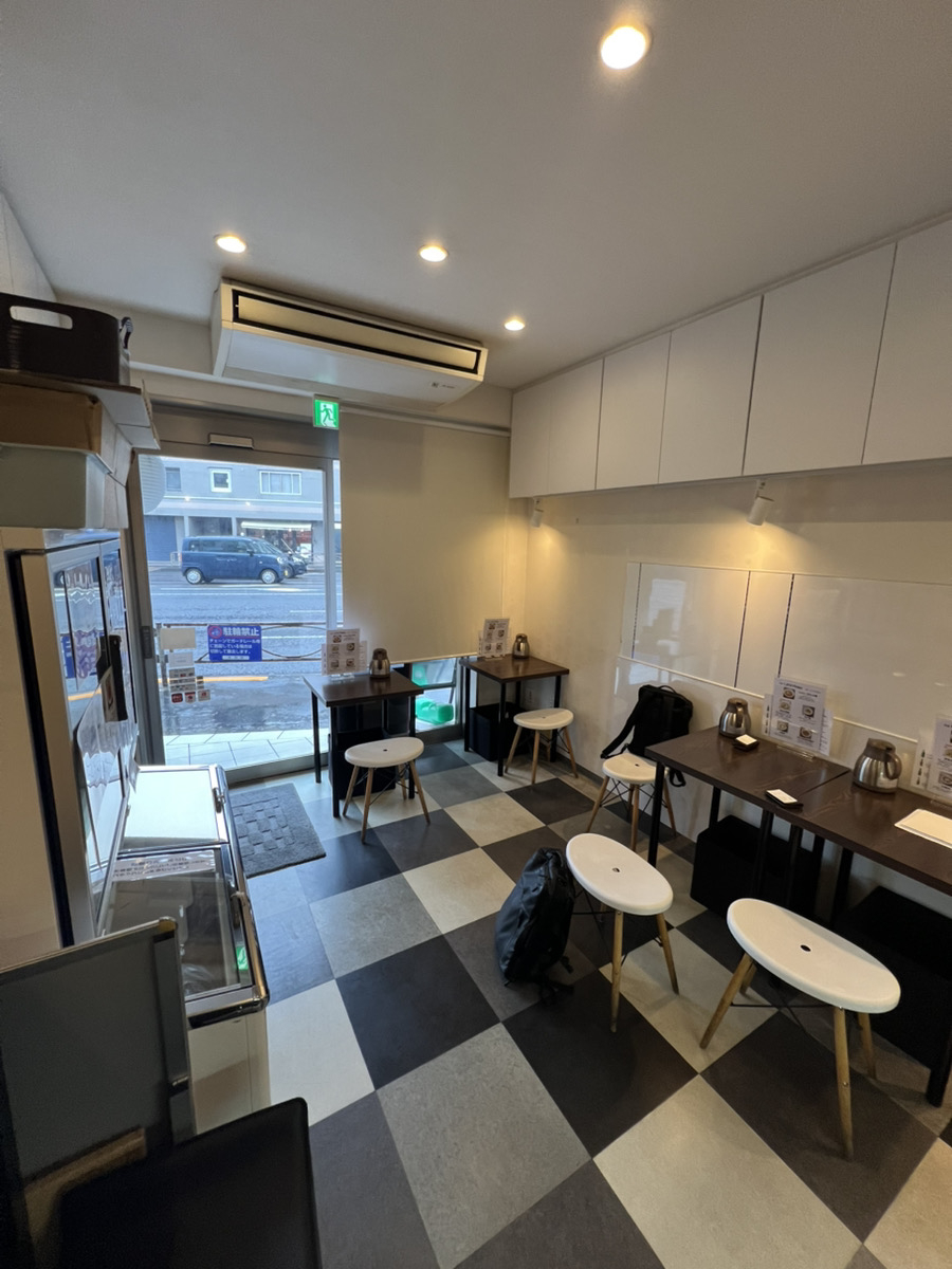 西馬込（13.08坪）の店舗物件画像 外観・内観1