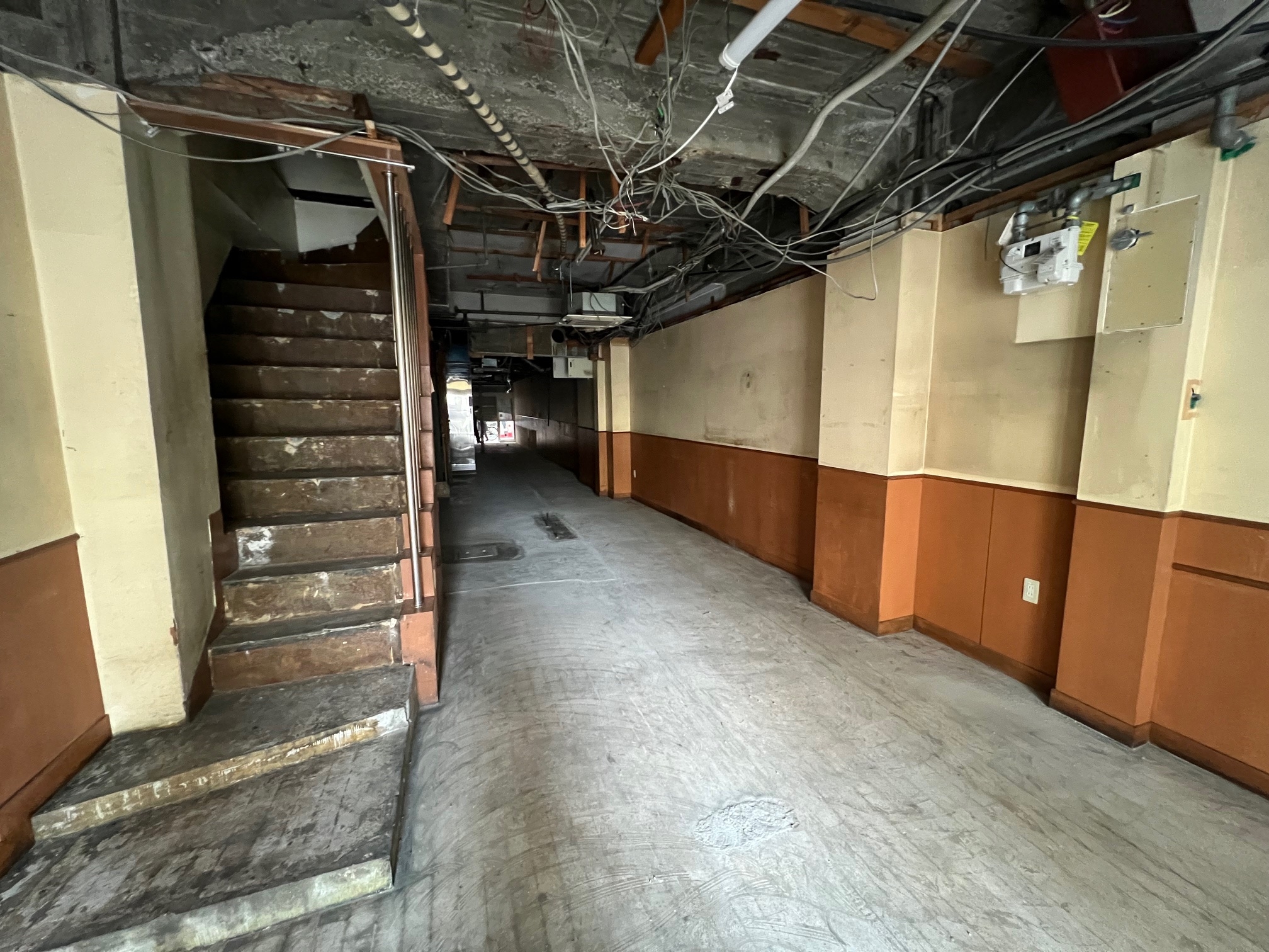 天神橋筋六丁目（58.27坪）の店舗物件画像 外観・内観1