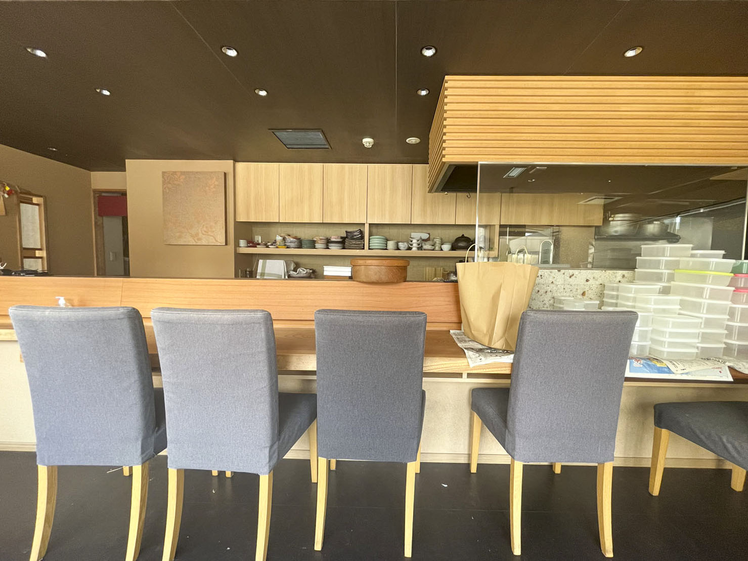 元町（28.81坪）の店舗物件画像 外観・内観1