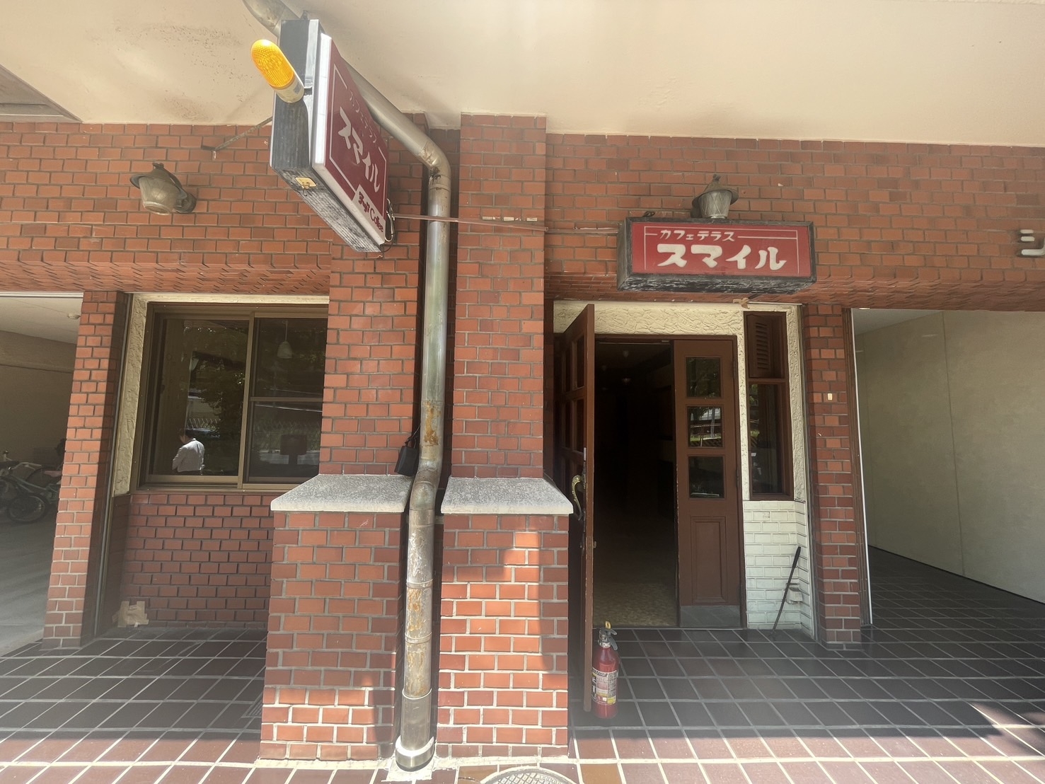 大須観音（10.08坪）の店舗物件画像 外観・内観1