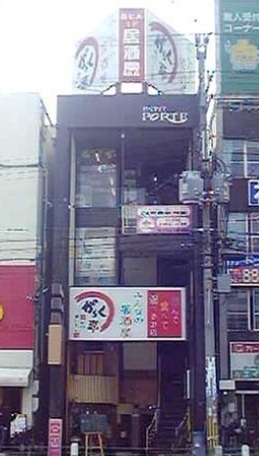 寝屋川市（18坪）の店舗物件画像 外観・内観1