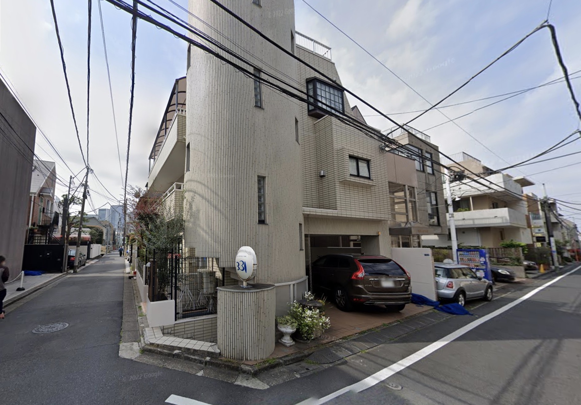 表参道（22.391坪）の店舗物件画像 外観・内観1