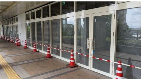ユーカリが丘（55.26坪）の店舗物件画像 外観・内観1