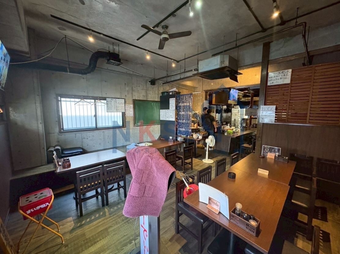 茨木市（25.41坪）の店舗物件画像 外観・内観1