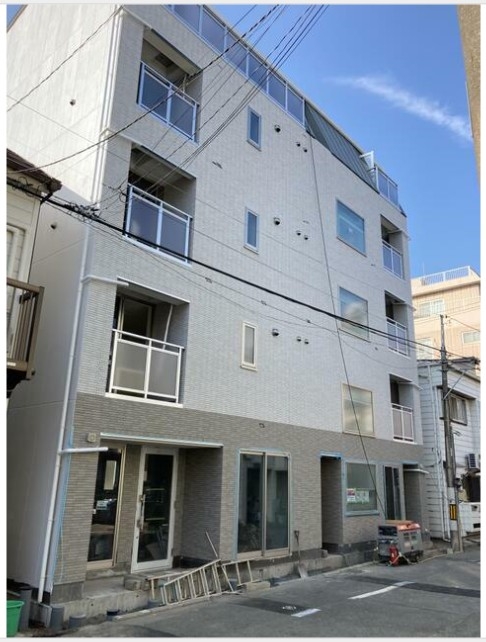 阪東橋（10.35坪）の店舗物件画像 外観・内観1