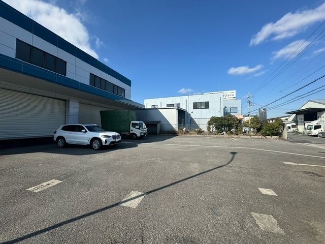 新金岡（644坪）の店舗物件画像 外観・内観1