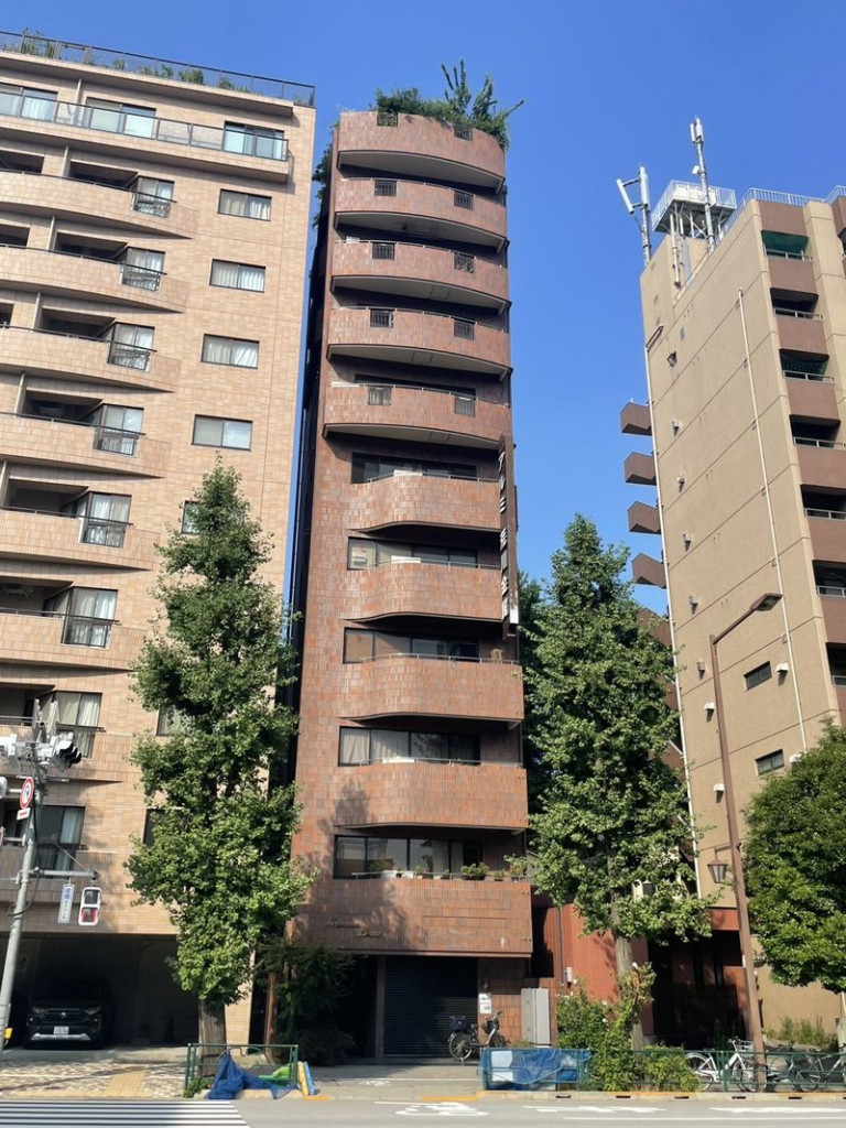 駒込（6.59坪）の店舗物件画像 外観・内観1
