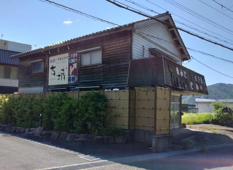 養父（50.3坪）の店舗物件画像 外観・内観1