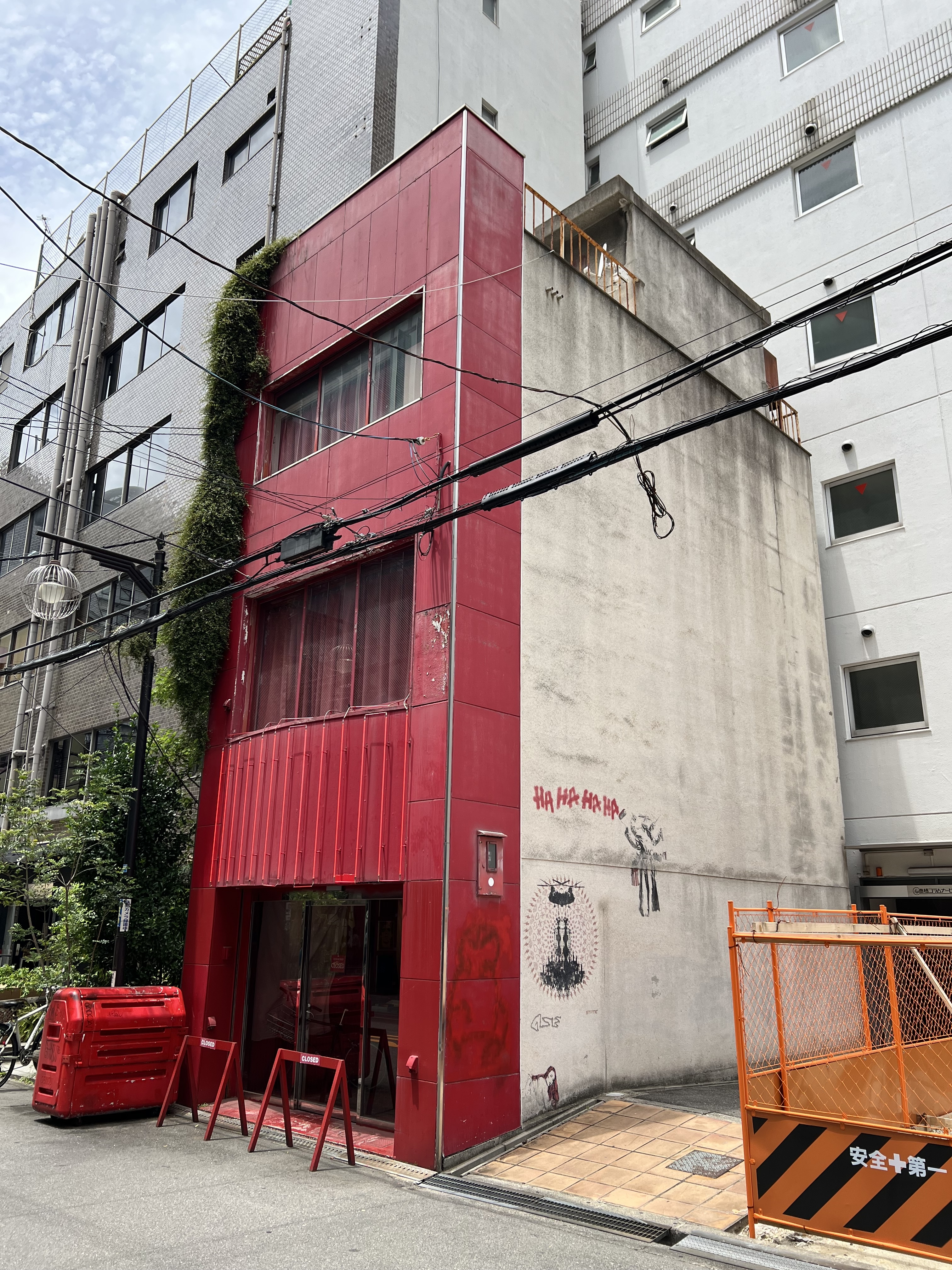 心斎橋（25.5坪）の店舗物件画像 外観・内観1
