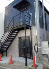 上板橋（14.83坪）の店舗物件画像 外観・内観1
