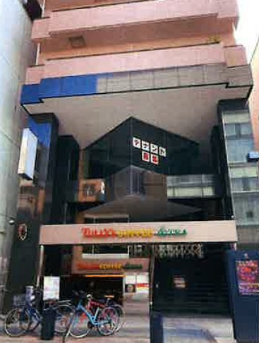 石川町（52.28坪）の店舗物件画像 外観・内観1