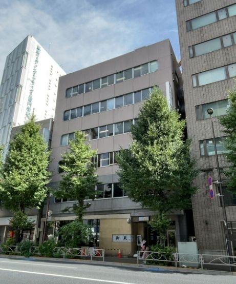 本郷三丁目（31.52坪）の店舗物件画像 外観・内観1