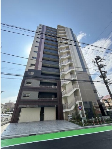 草加（41.35坪）の店舗物件画像 外観・内観1