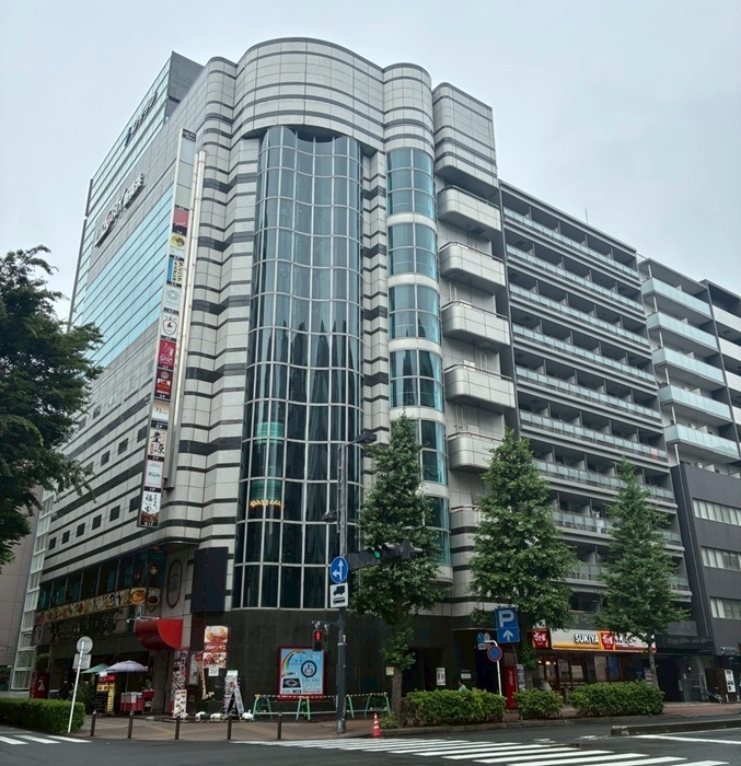 新横浜（48.72坪）の店舗物件画像 外観・内観1