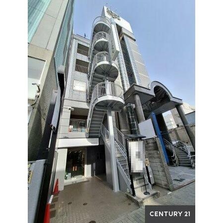 旧居留地・大丸前（25坪）の店舗物件画像 外観・内観1