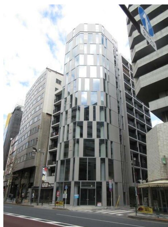 新宿御苑前（38.69坪）の店舗物件画像 外観・内観1