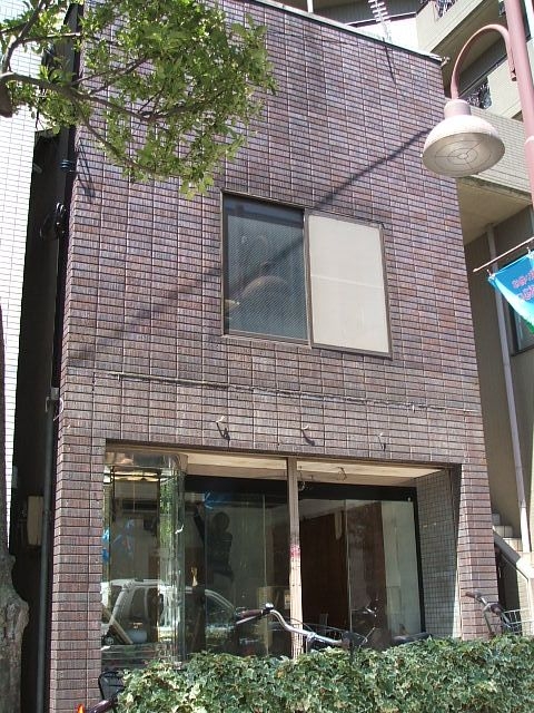 尾久（14.28坪）の店舗物件画像 外観・内観1