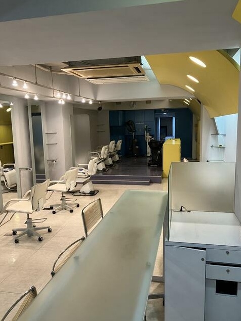 本町（34坪）の店舗物件画像 外観・内観1