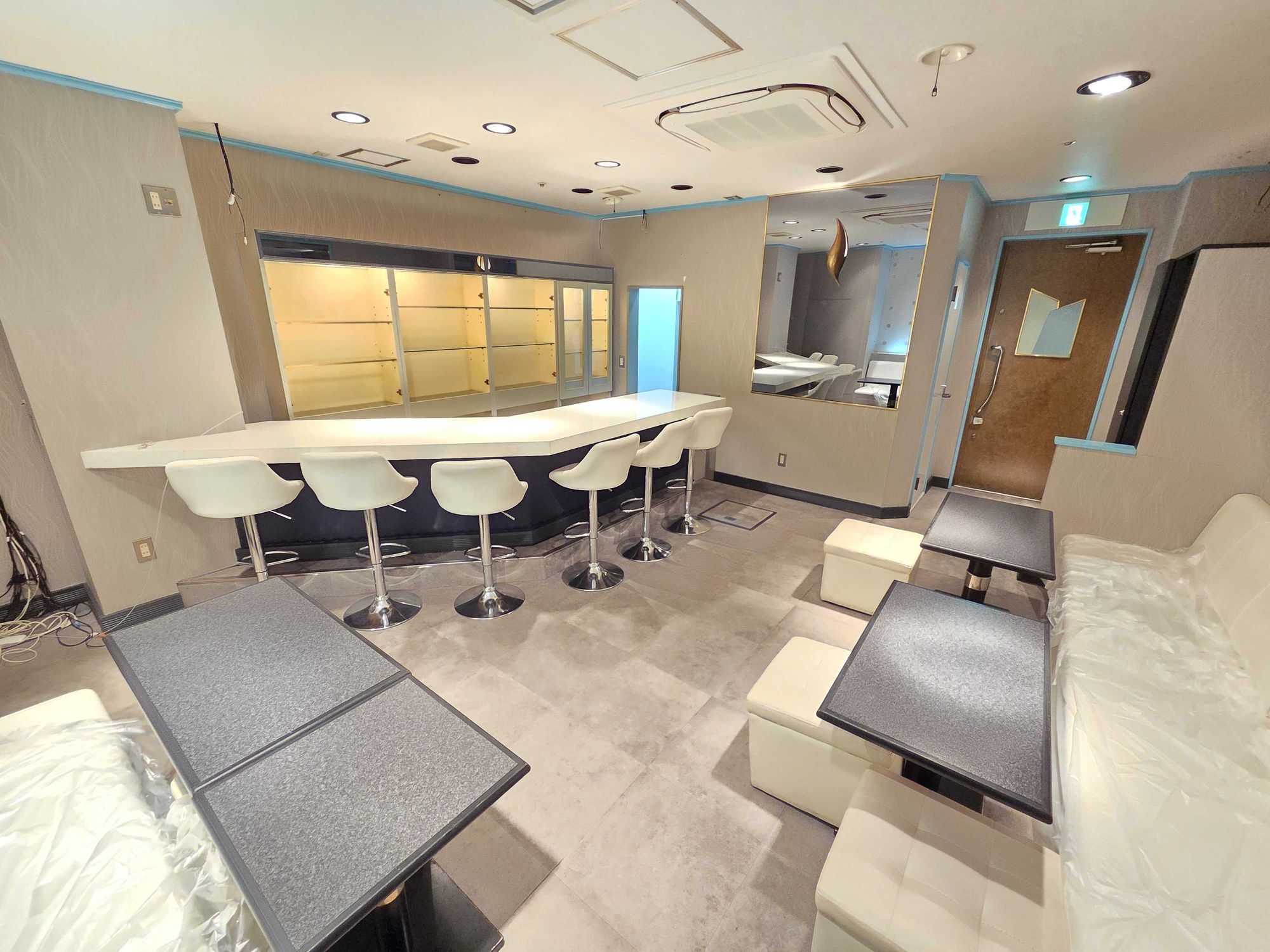 栄（11.51坪）の店舗物件画像 外観・内観1