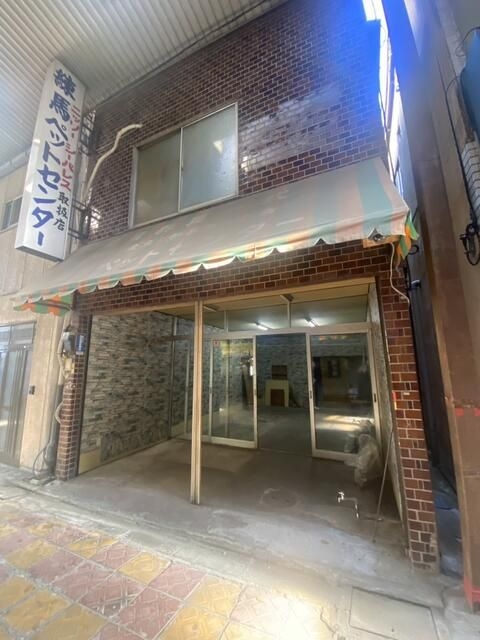 東武練馬（24.74坪）の店舗物件画像 外観・内観1