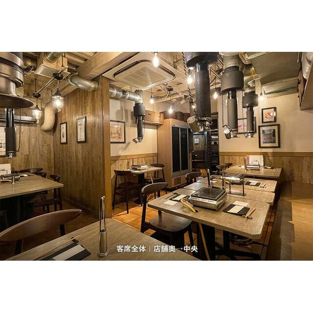 恵比寿（17.03坪）の店舗物件画像 外観・内観1