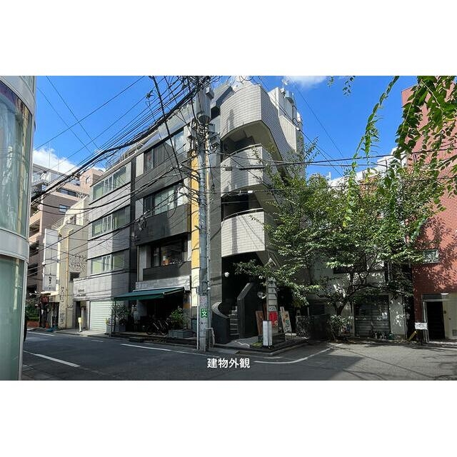 恵比寿（18.43坪）の店舗物件画像 外観・内観1