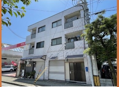 出屋敷（10.67坪）の店舗物件画像 外観・内観1