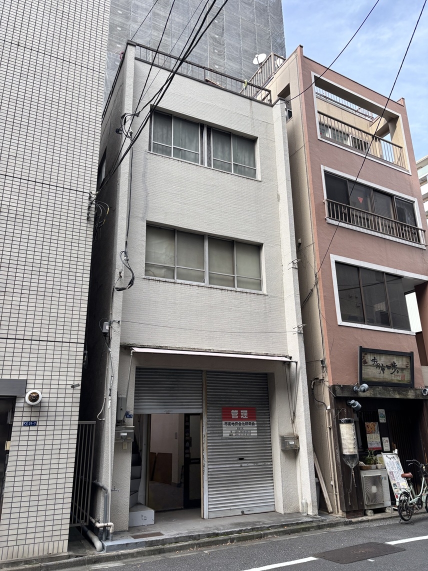 浜町（10.73坪）の店舗物件画像 外観・内観1