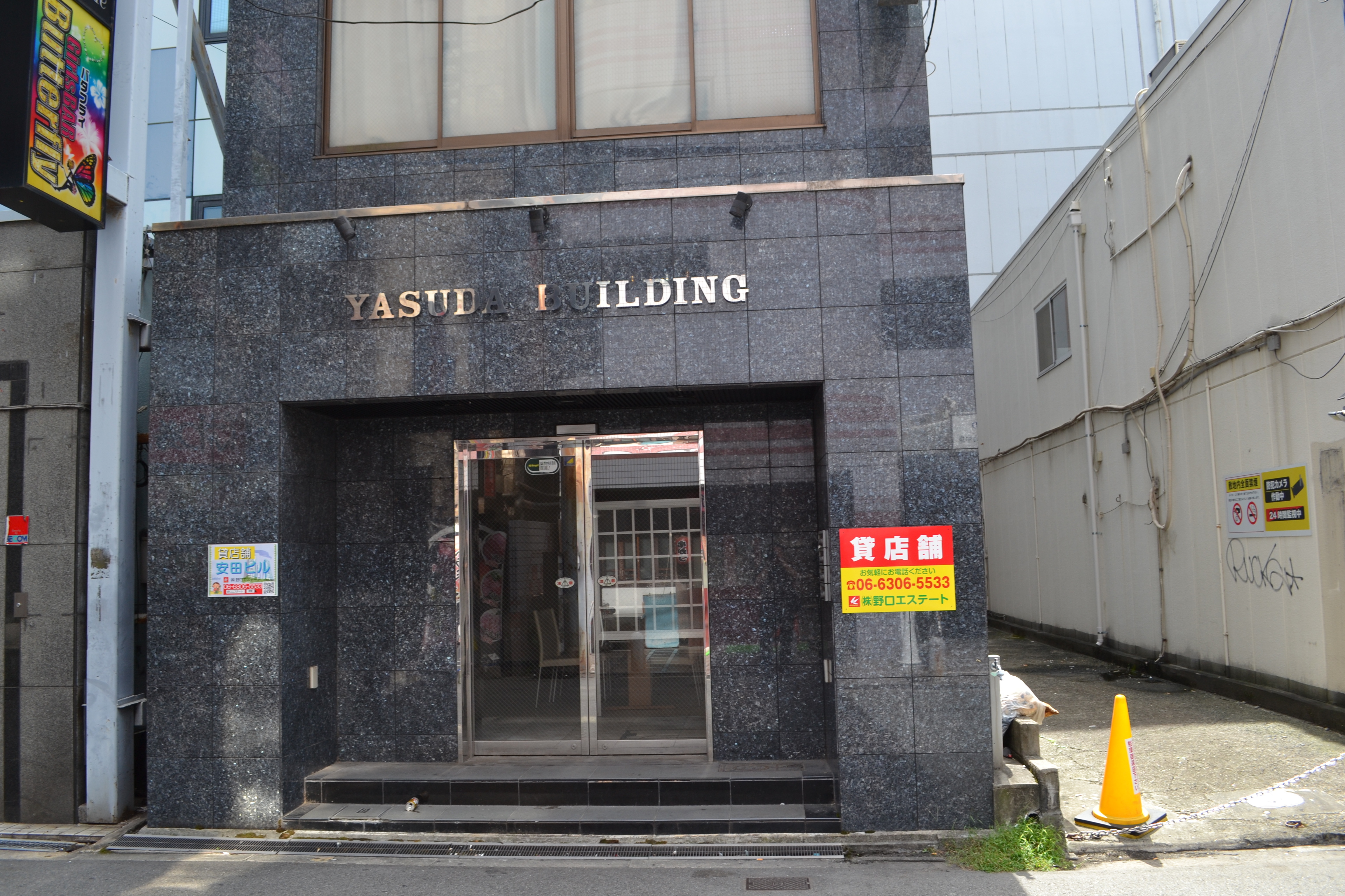 西中島南方（57.4坪）の店舗物件画像 外観・内観1
