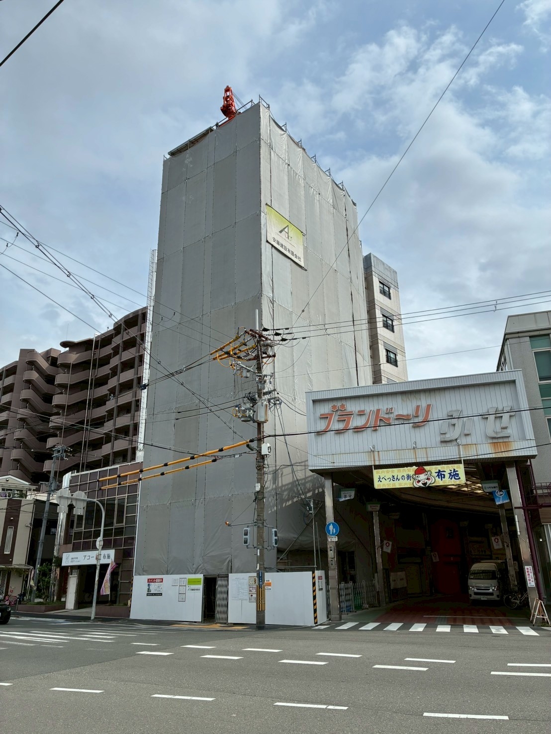 布施（16.46坪）の店舗物件画像 外観・内観1