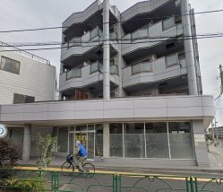 竹ノ塚（42.4坪）の店舗物件画像 外観・内観1