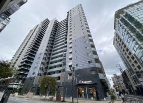 静岡（50.55坪）の店舗物件画像 外観・内観1