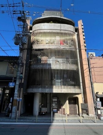 祇園四条（31.18坪）の店舗物件画像 外観・内観1