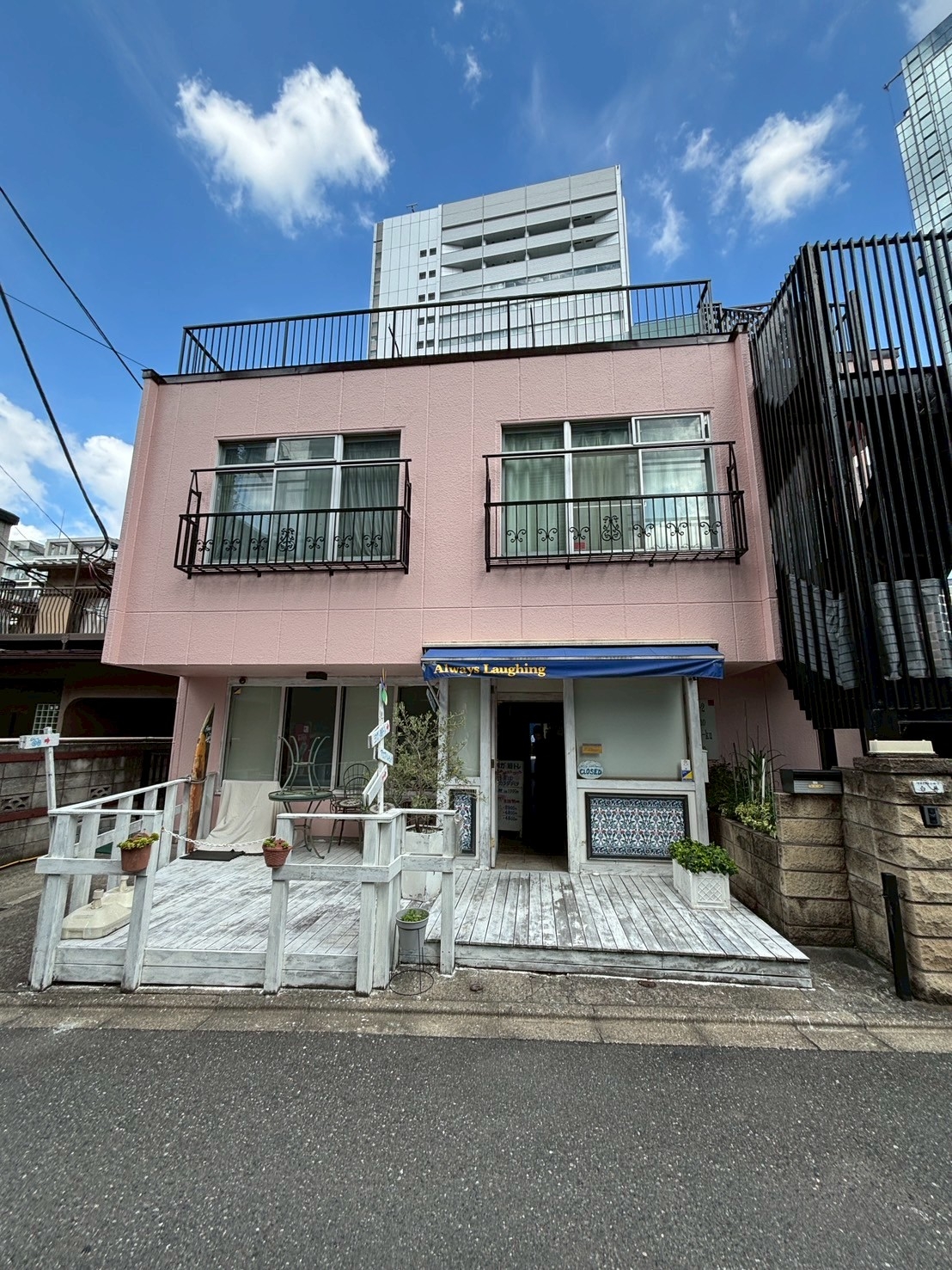 中野坂上（35.36坪）の店舗物件画像 外観・内観1