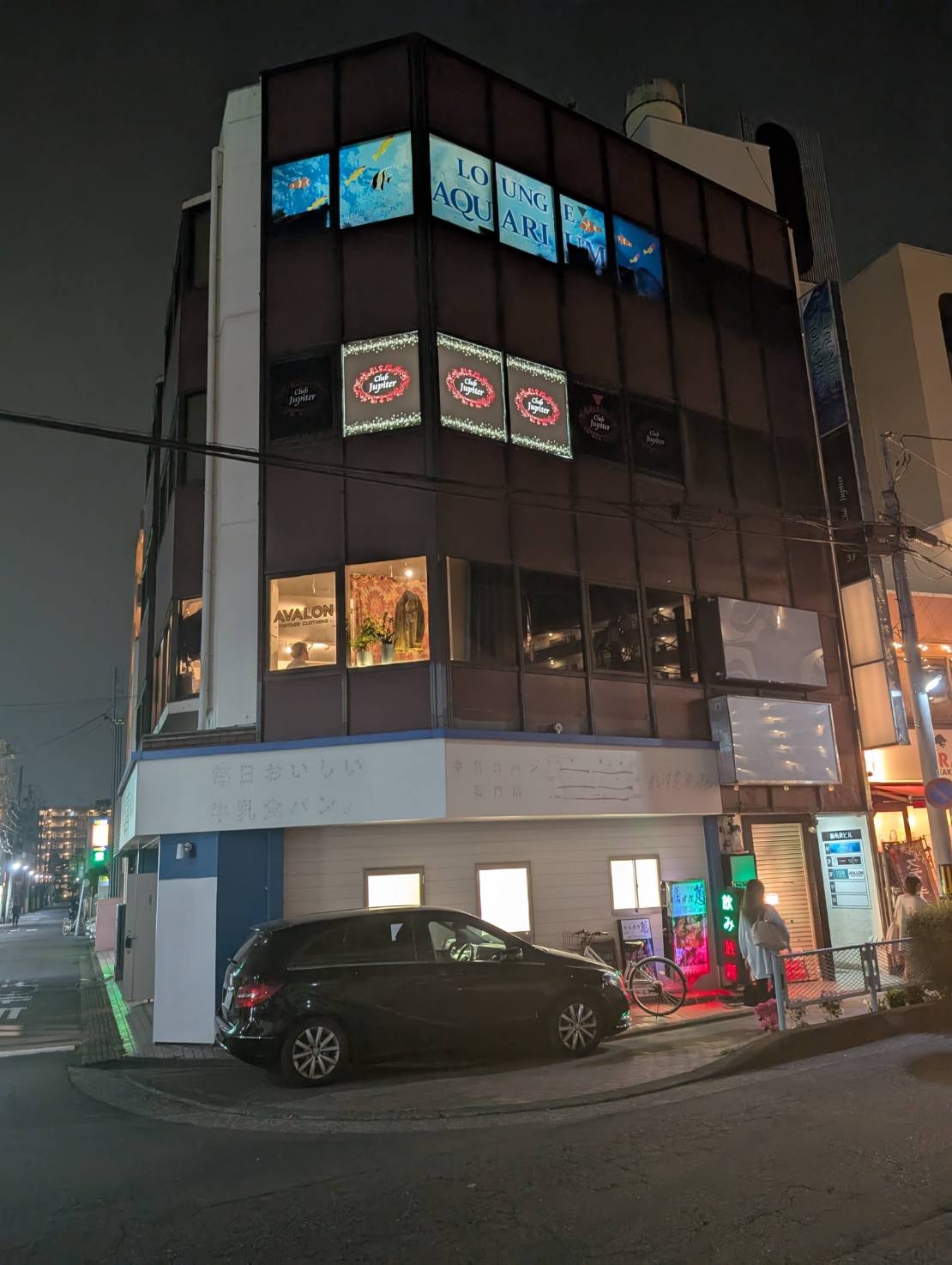 新所沢（14.28坪）の店舗物件画像 外観・内観1