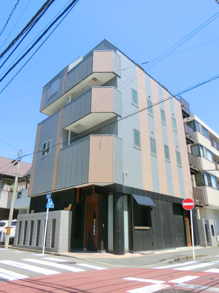 横浜