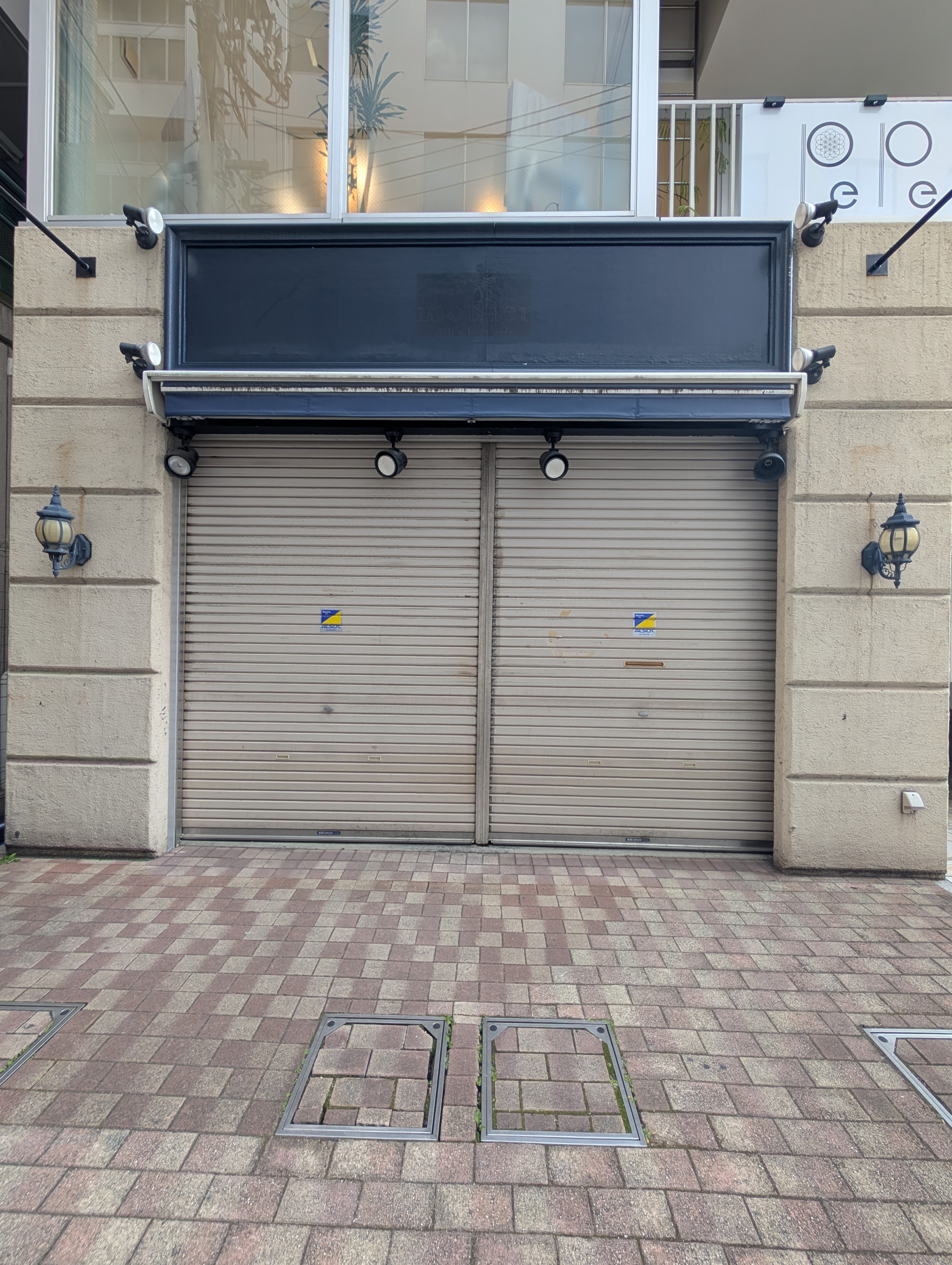 三ノ宮（17.65坪）の店舗物件画像 外観・内観1