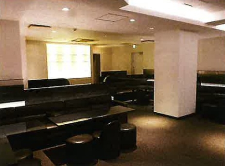 関内（32.64坪）の店舗物件画像 外観・内観1