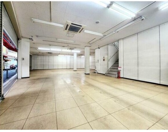 庄内（94.5坪）の店舗物件画像 外観・内観1