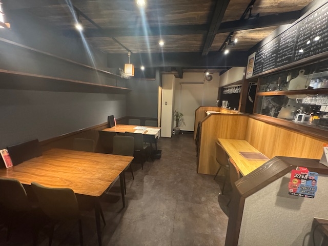河内小阪（23.75坪）の店舗物件画像 外観・内観1