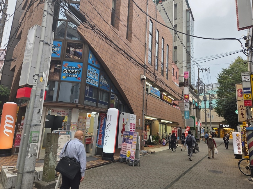 志木（49坪）の店舗物件画像 外観・内観1
