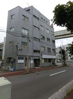 県庁前