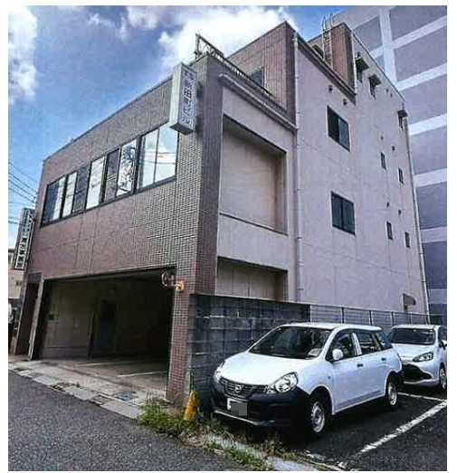 市役所前（32.58坪）の店舗物件画像 外観・内観1