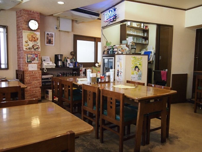博多（18.83坪）の店舗物件画像 外観・内観1