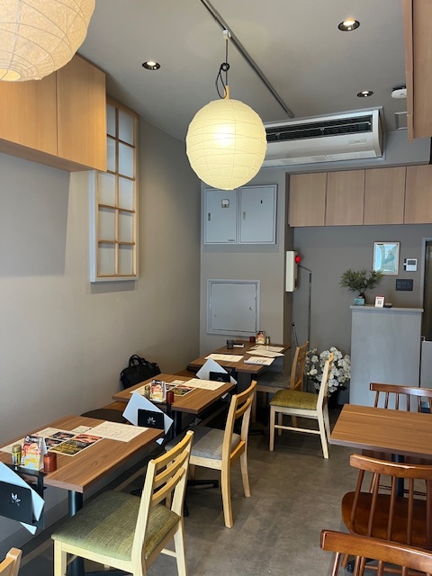 新子安(10.01坪)の店舗物件画像 外観・内観1