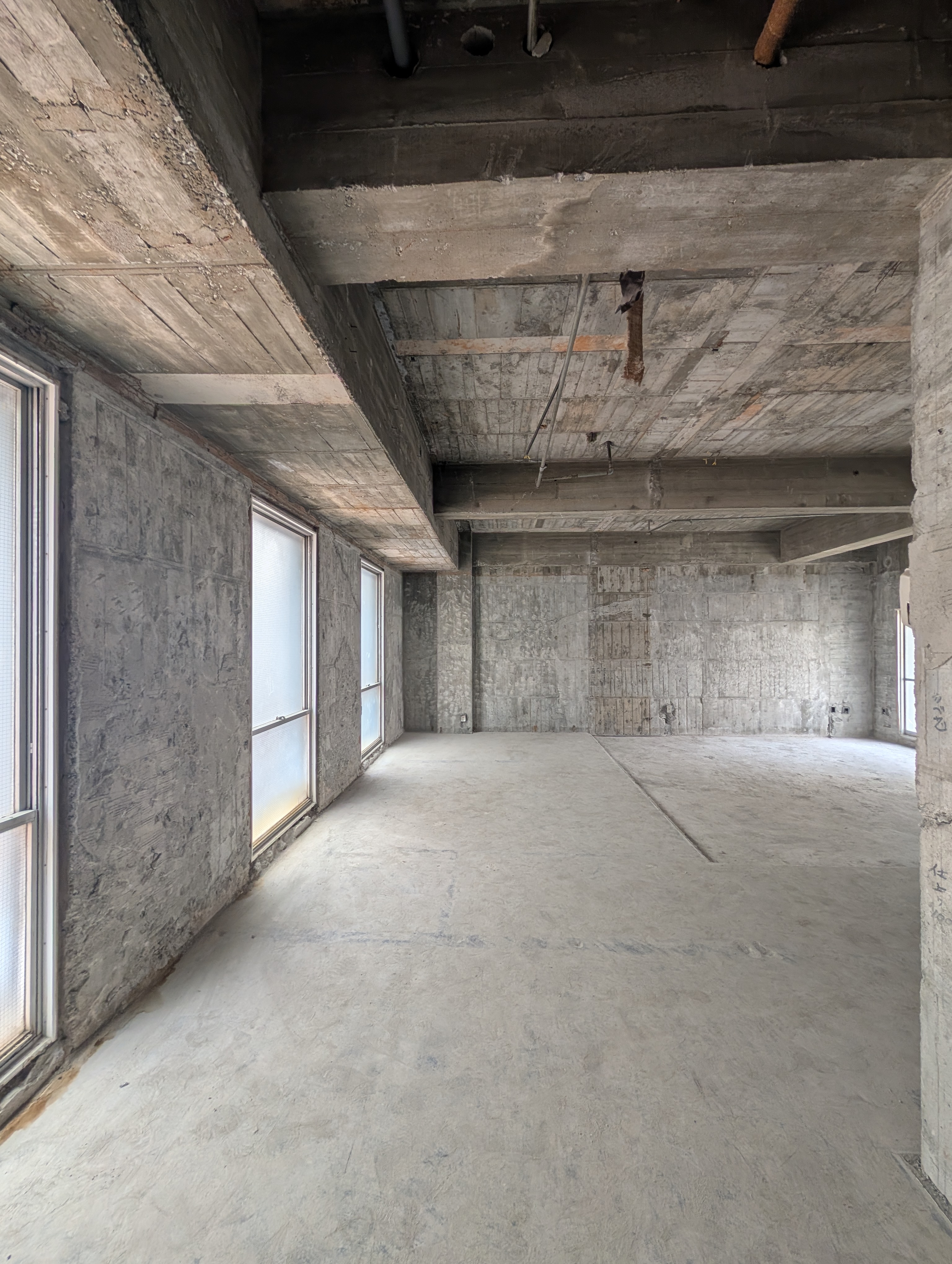 元町（19.03坪）の店舗物件画像 外観・内観1