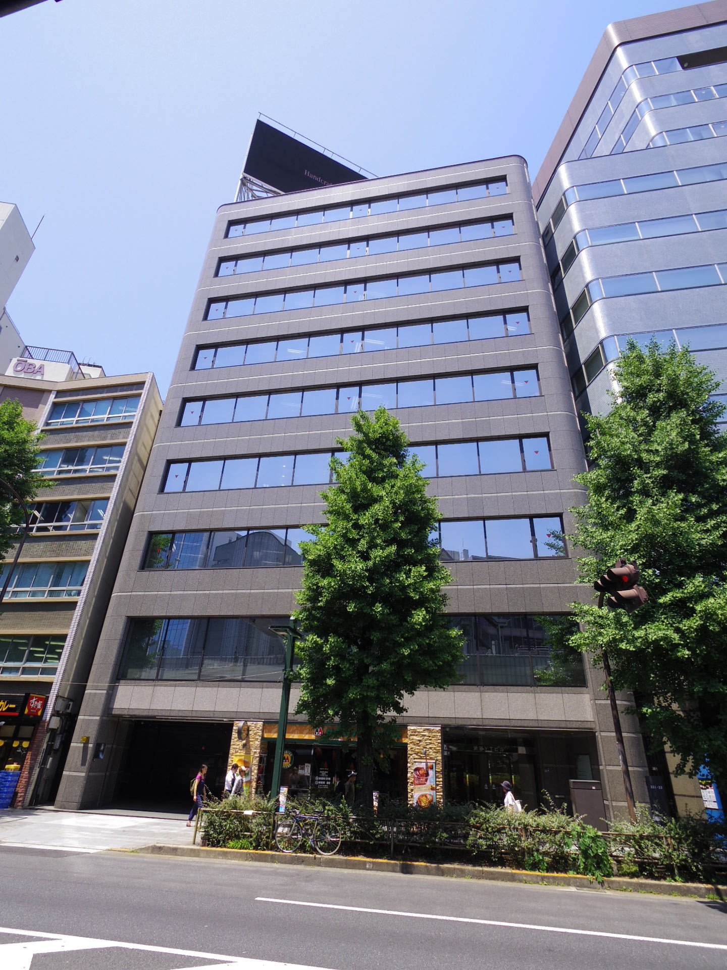 神泉（39.26坪）の店舗物件画像 外観・内観1