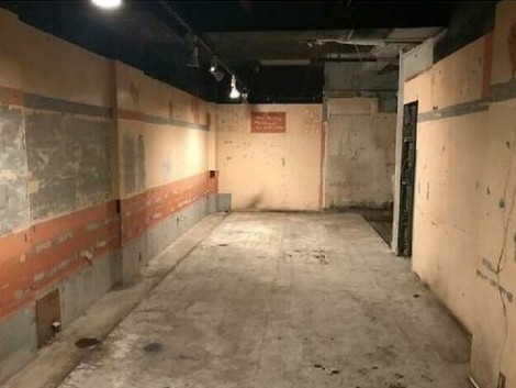 新宿(17坪)の店舗物件画像 外観・内観1