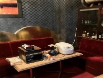 高島平（17.36坪）の店舗物件画像 外観・内観1